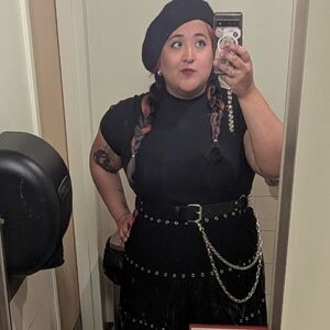 Meet your Posher, Diana